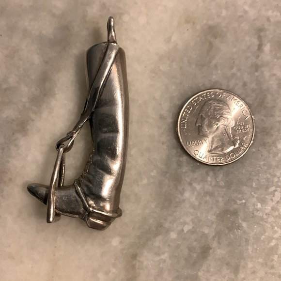 Kelly Herd Large Pendant English Boot and Stirrup Pendant 925 Silver - Picture 2 of 4
